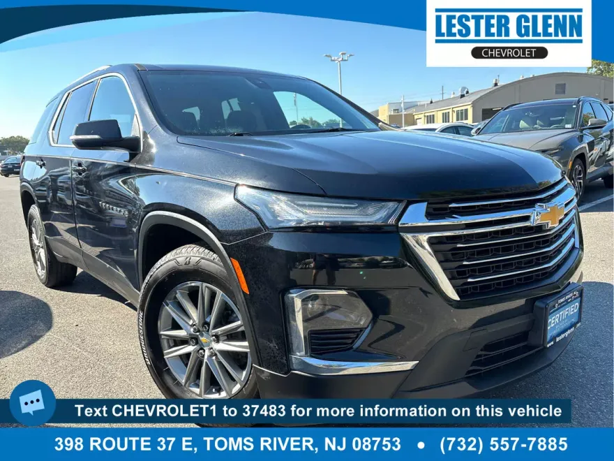 2023 Chevrolet Traverse Cloth 1LT photo 1