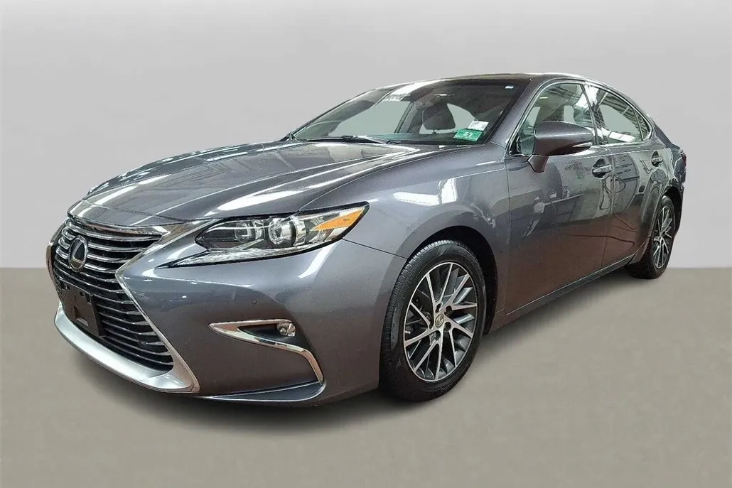 2017 Lexus ES 350 photo 1