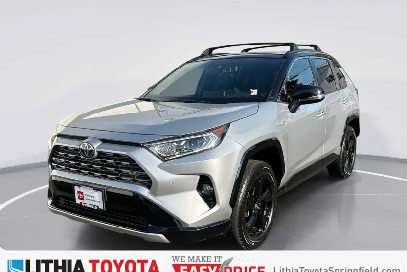 2019 Toyota RAV4 Hybrid XSE photo 1