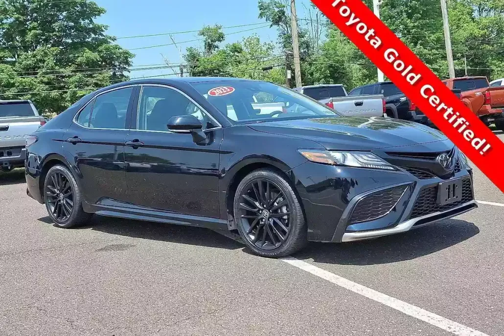 2023 Toyota Camry XSE photo 1