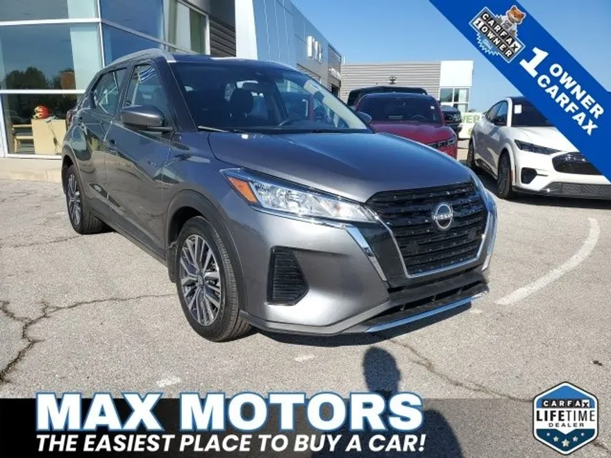 2024 Nissan Kicks SV photo 1