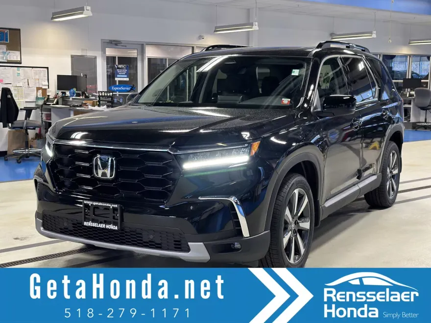 2025 Honda Pilot Touring photo 1