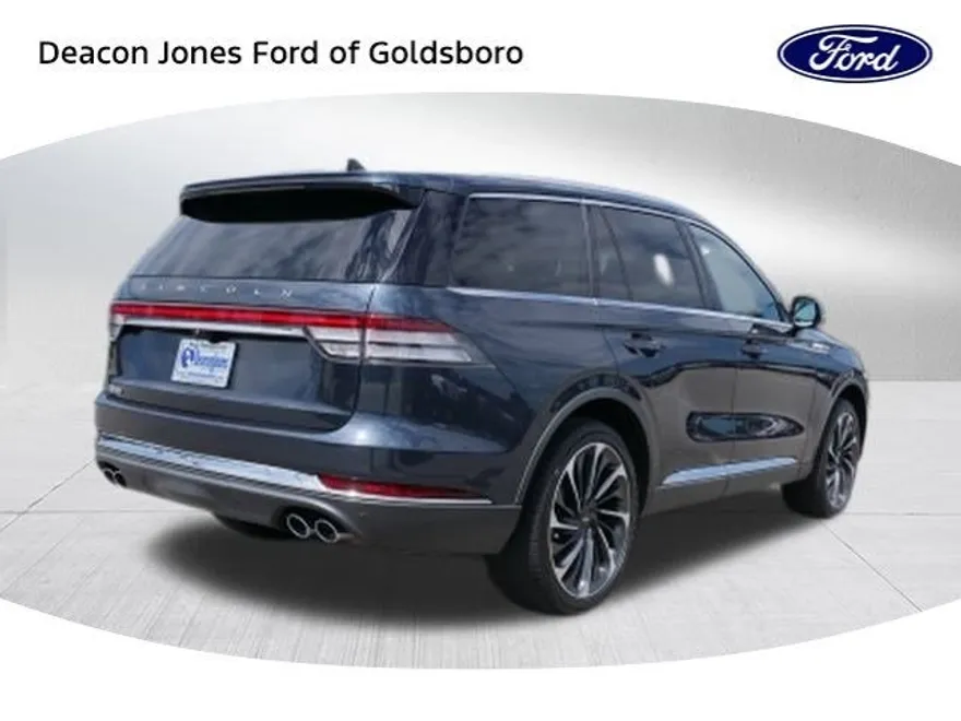 2023 Lincoln Aviator Reserve photo 1