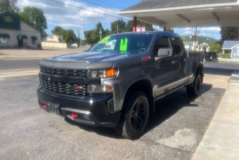 2020 Chevrolet Silverado 1500 Custom Trail Boss photo 1