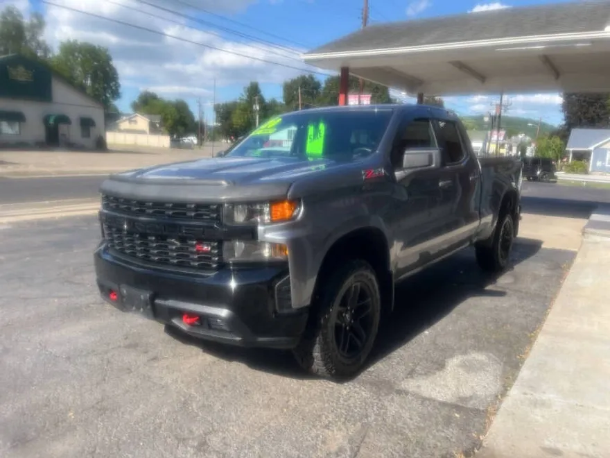 2020 Chevrolet Silverado 1500 Custom Trail Boss photo 1