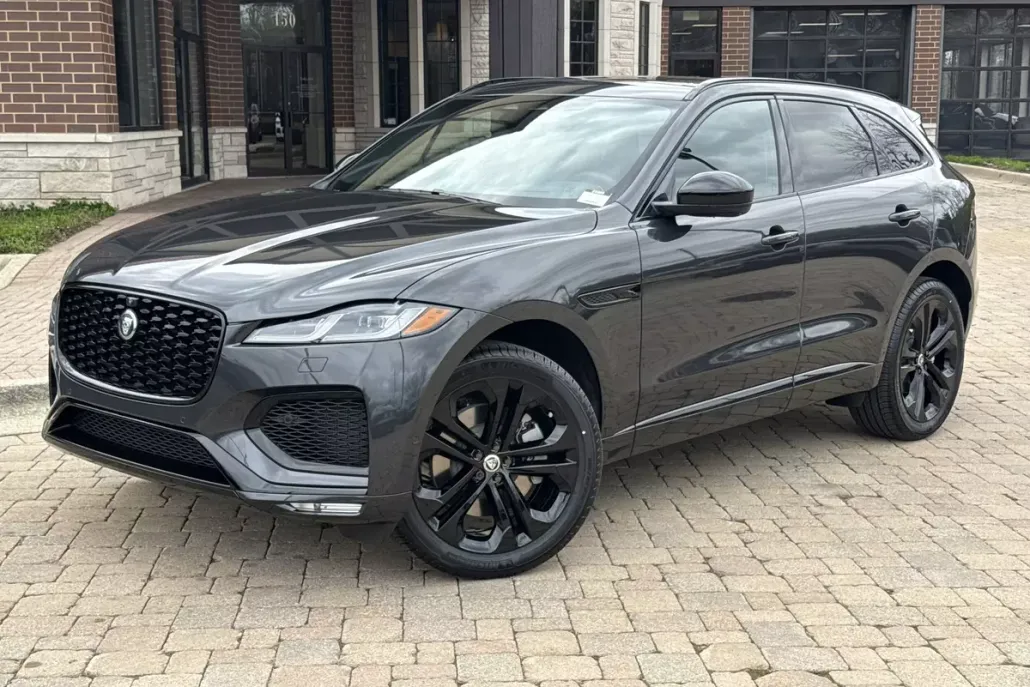 2026 Jaguar F-PACE P400 R-Dynamic S photo 1