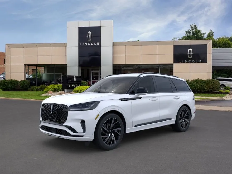 2025 Lincoln Aviator Black Label photo 1