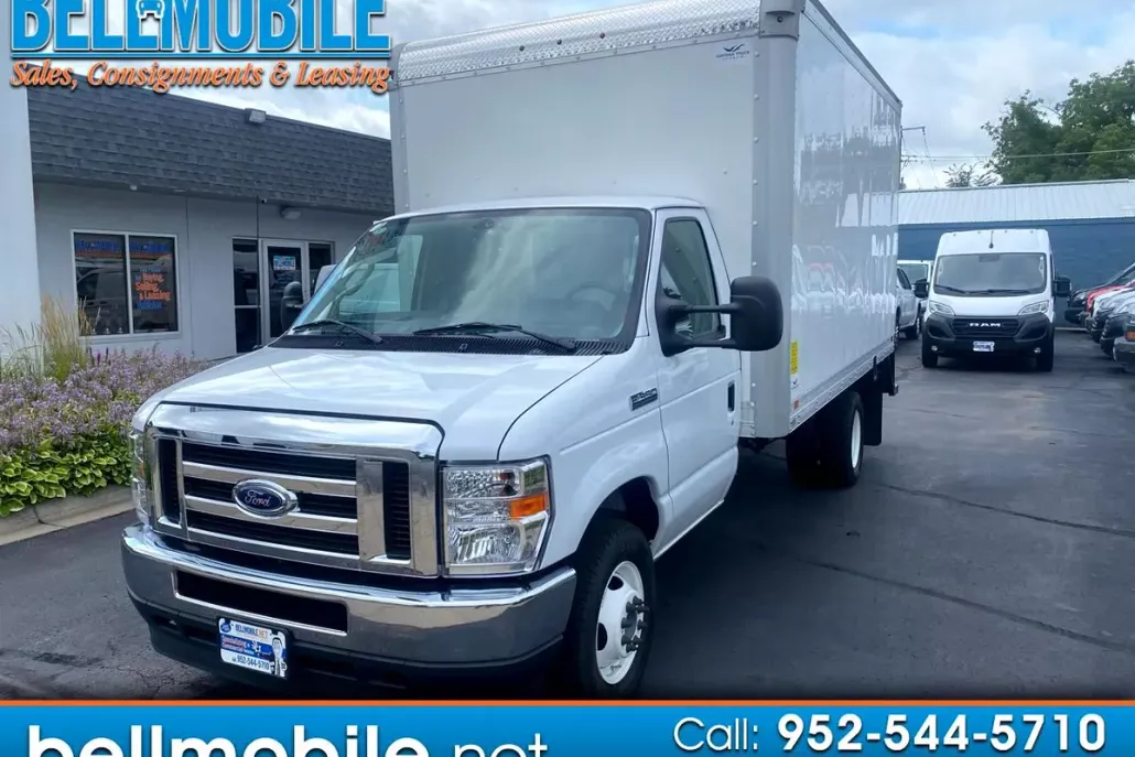 2024 Ford E-350 Base photo 1