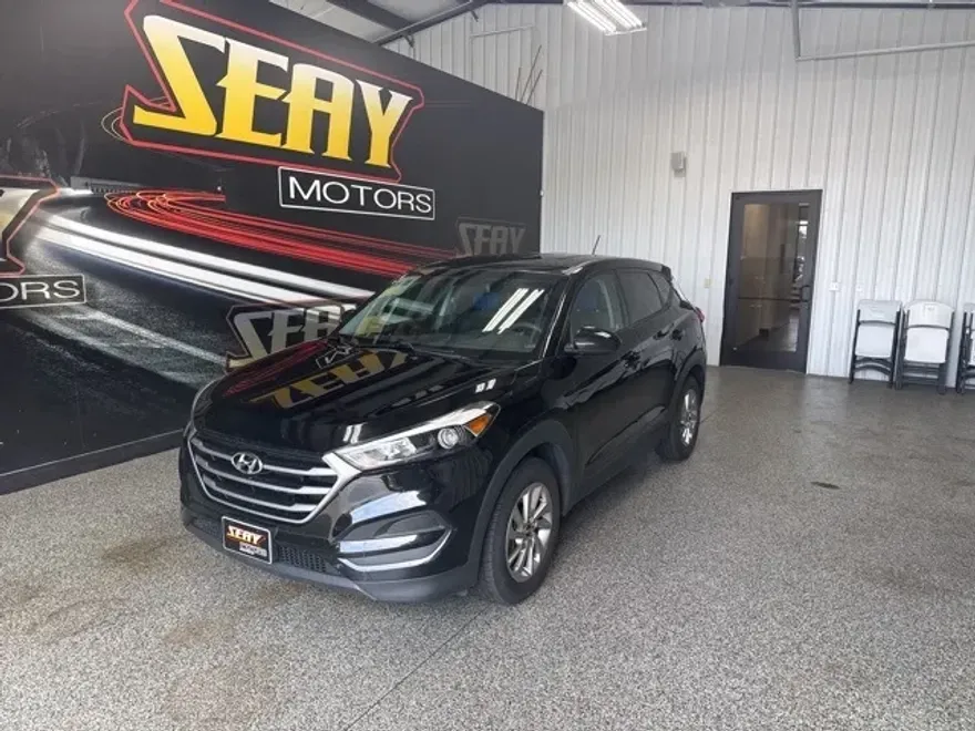 2017 Hyundai Tucson SE photo 1