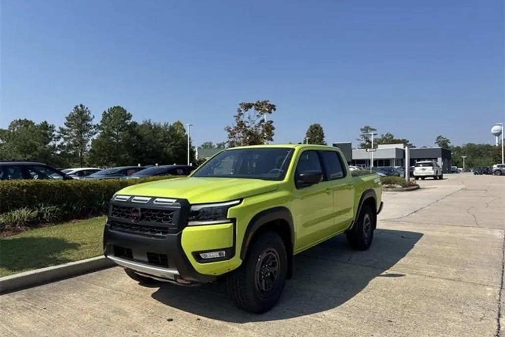 2026 Nissan Frontier PRO-4X photo 1