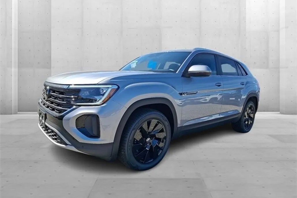 2026 Volkswagen Atlas Cross Sport SE Technology photo 1