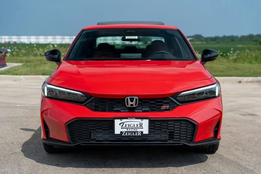2026 Honda Civic Si photo 1