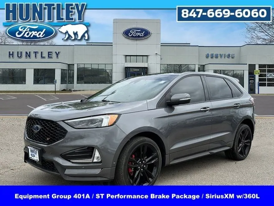 2022 Ford Edge ST photo 1