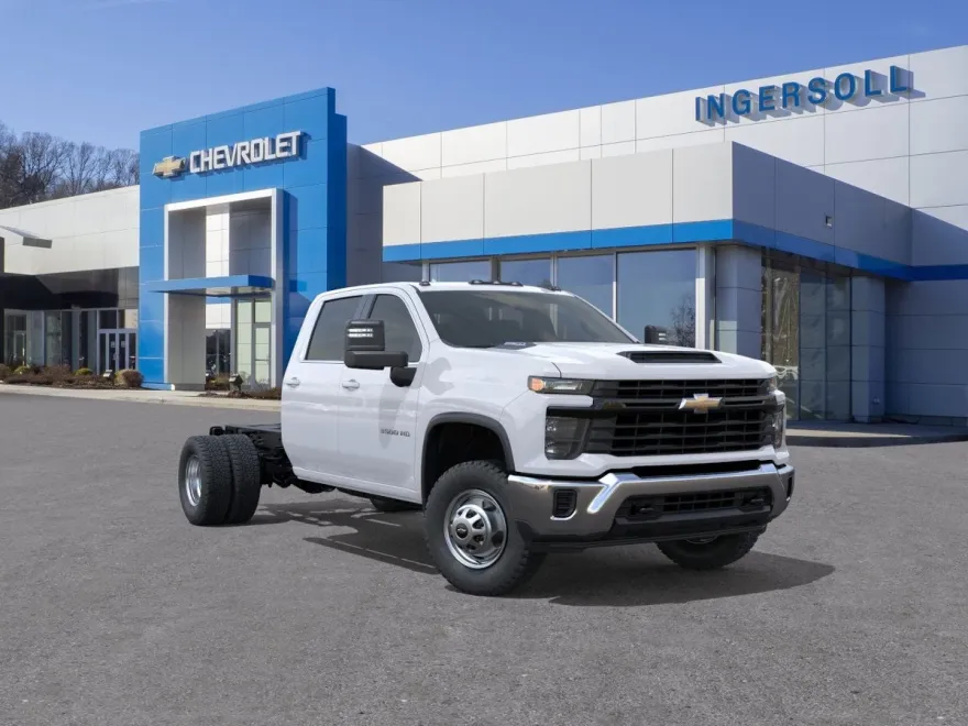 2025 Chevrolet Silverado 3500HD Work Truck photo 1
