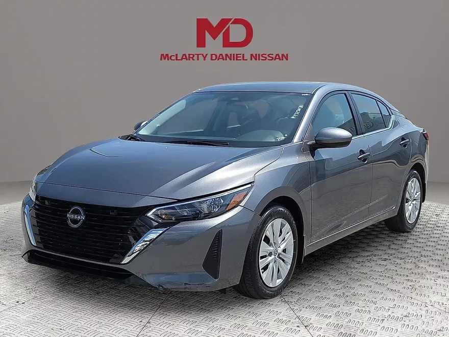 2024 Nissan Sentra S photo 1
