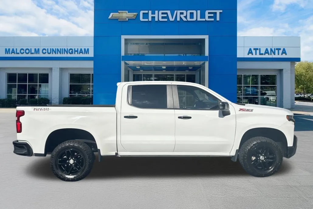 2022 Chevrolet Silverado 1500 LT Trail Boss photo 1