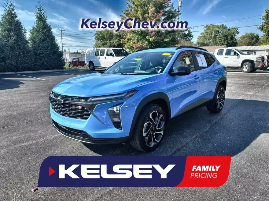2024 Chevrolet Trax photo 1