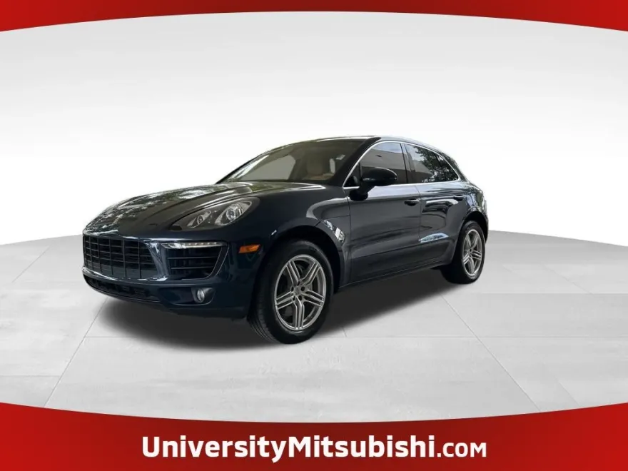 2015 Porsche Macan S photo 1