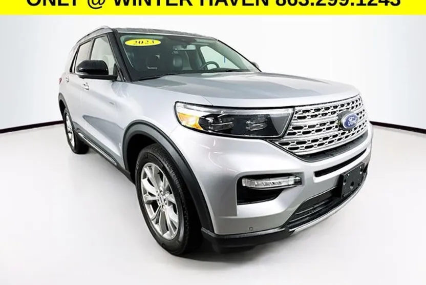 2023 Ford Explorer Limited photo 1