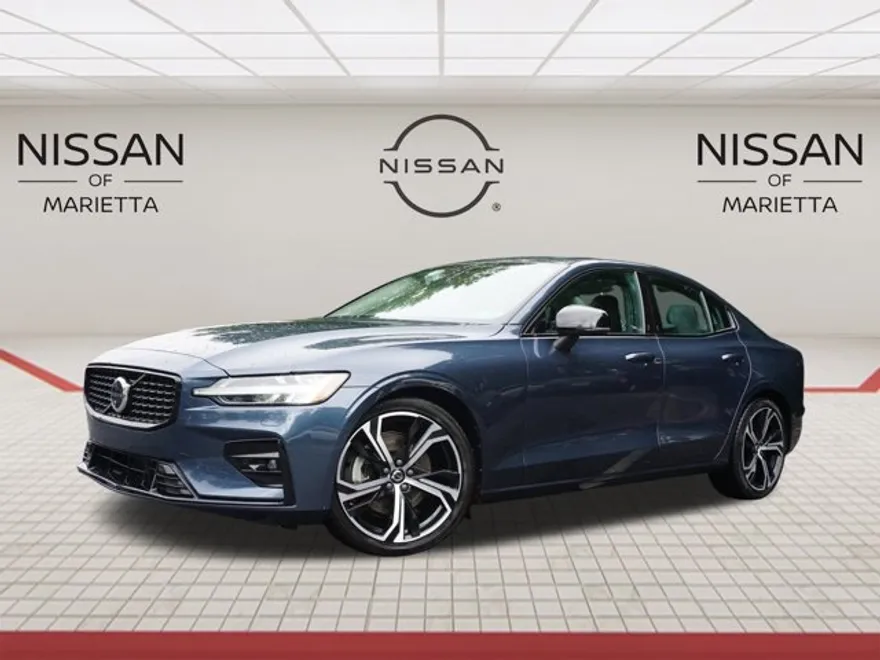 2024 Volvo S60 B5 Plus photo 1