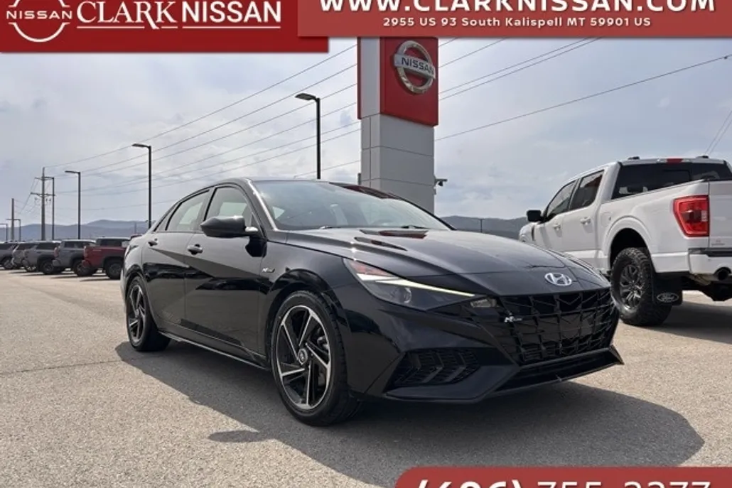 2022 Hyundai Elantra N Line photo 1