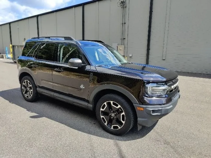 2021 Ford Bronco Sport Outer Banks photo 1