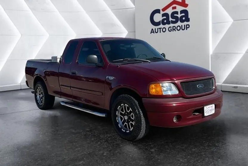 2004 Ford F-150 XL Heritage photo 1