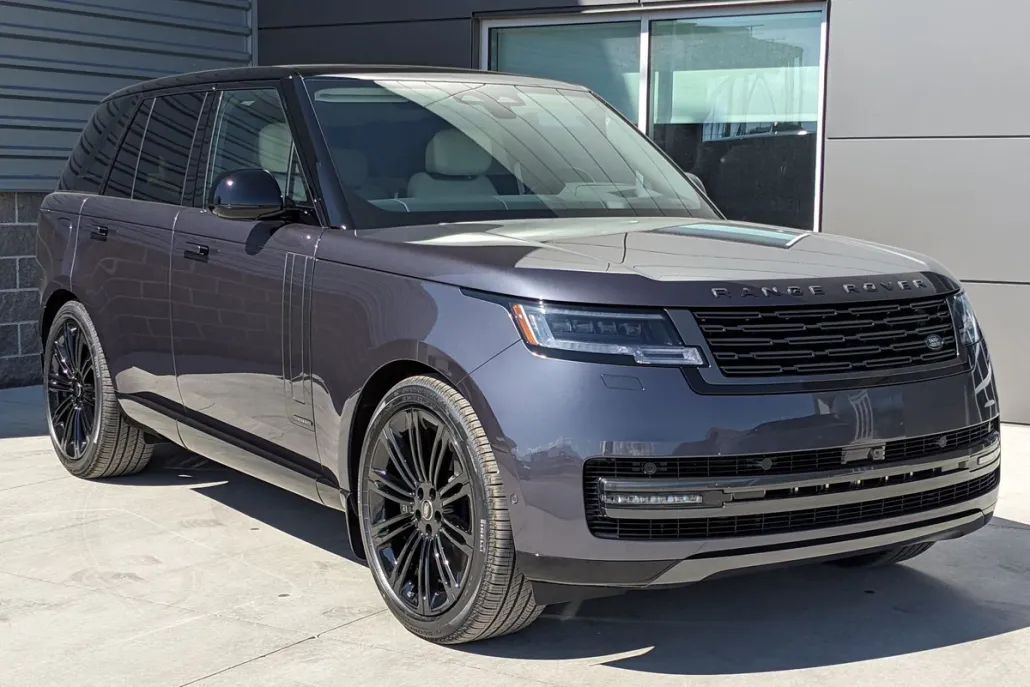 2025 Land Rover Range Rover Autobiography photo 1