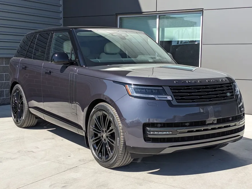 2025 Land Rover Range Rover Autobiography photo 1