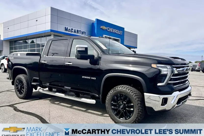 2025 Chevrolet Silverado 2500HD LTZ photo 1