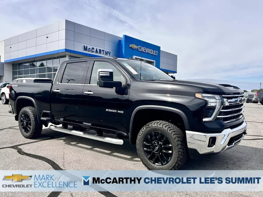2025 Chevrolet Silverado 2500HD LTZ photo 1