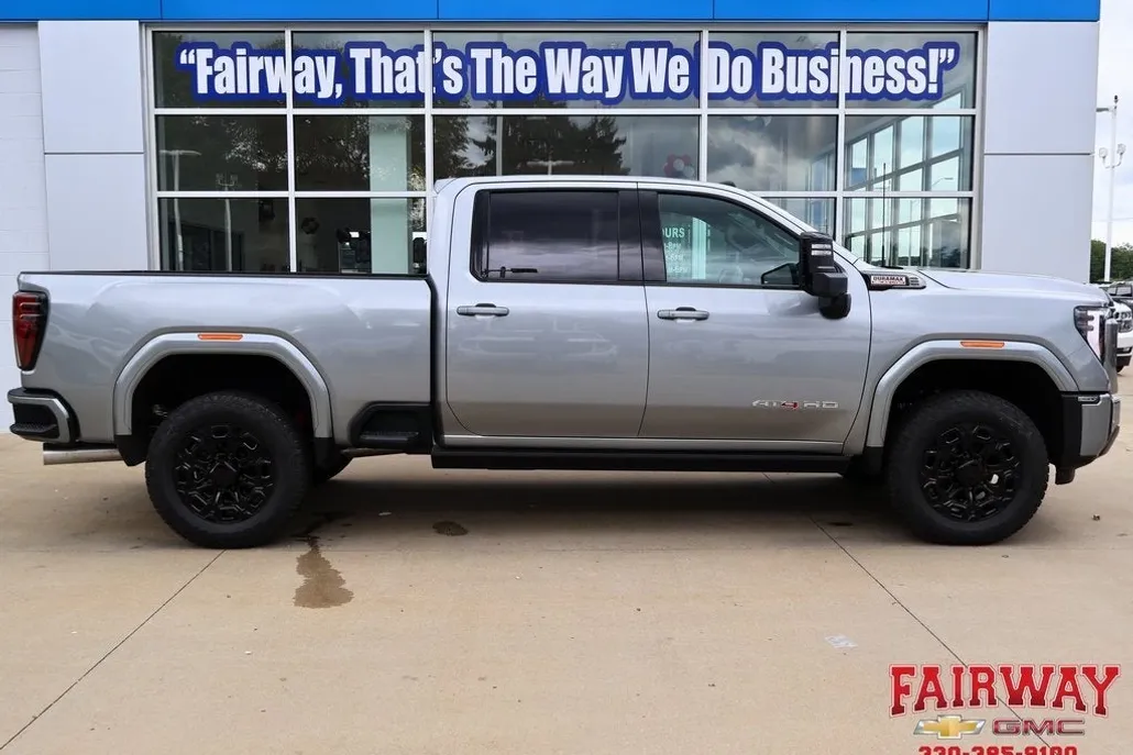 2025 Gmc Sierra 2500 HD AT4 photo 1
