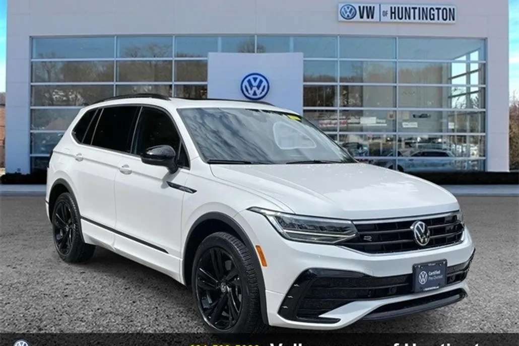 2023 Volkswagen Tiguan SE R-Line Black photo 1