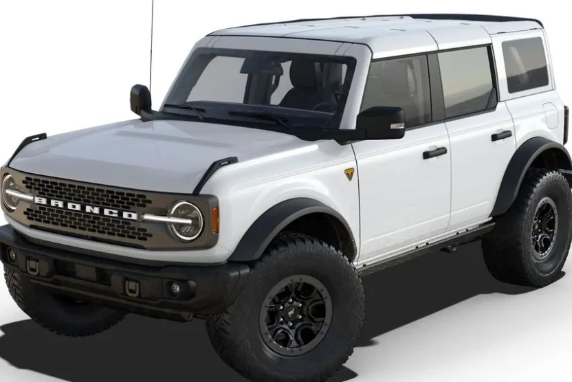 2025 Ford Bronco Badlands photo 1