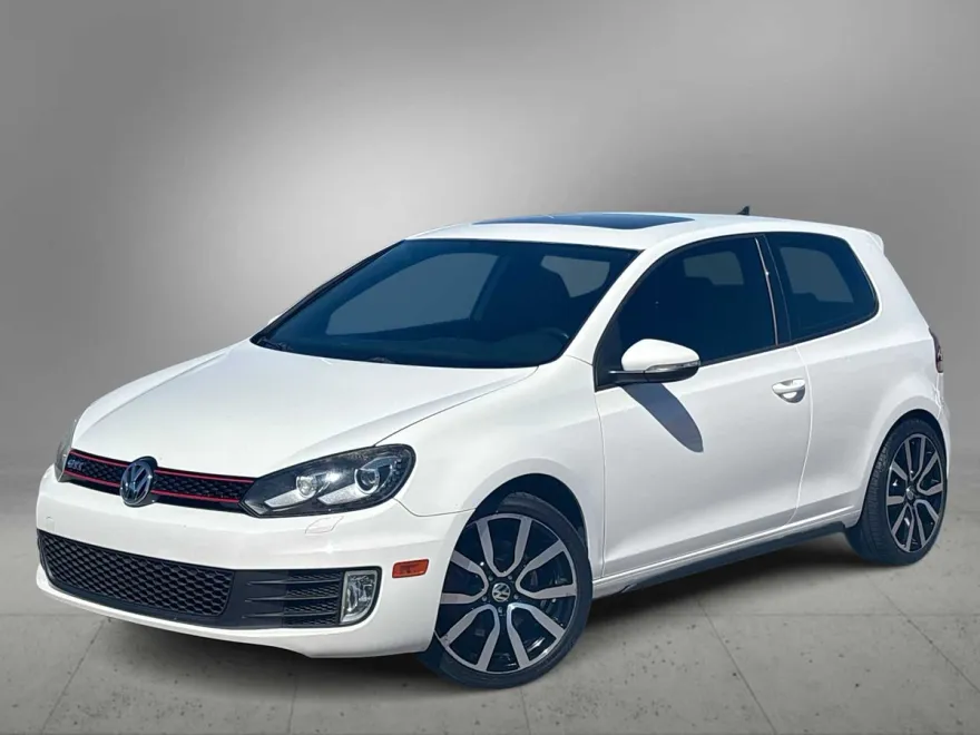 2012 Volkswagen Golf GTI photo 1