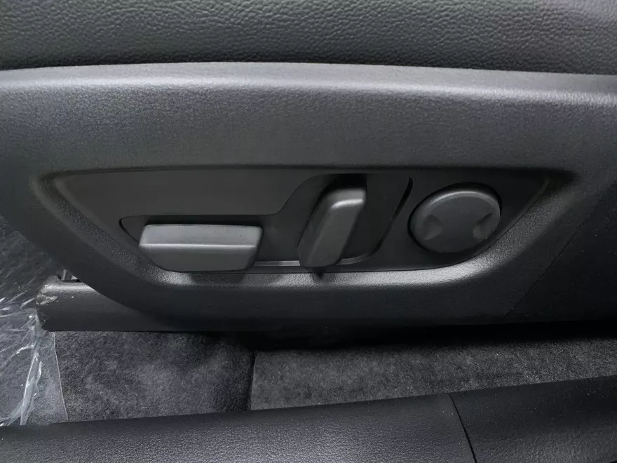 2025 Mazda CX-70 Plug-in Hybrid Premium photo 20