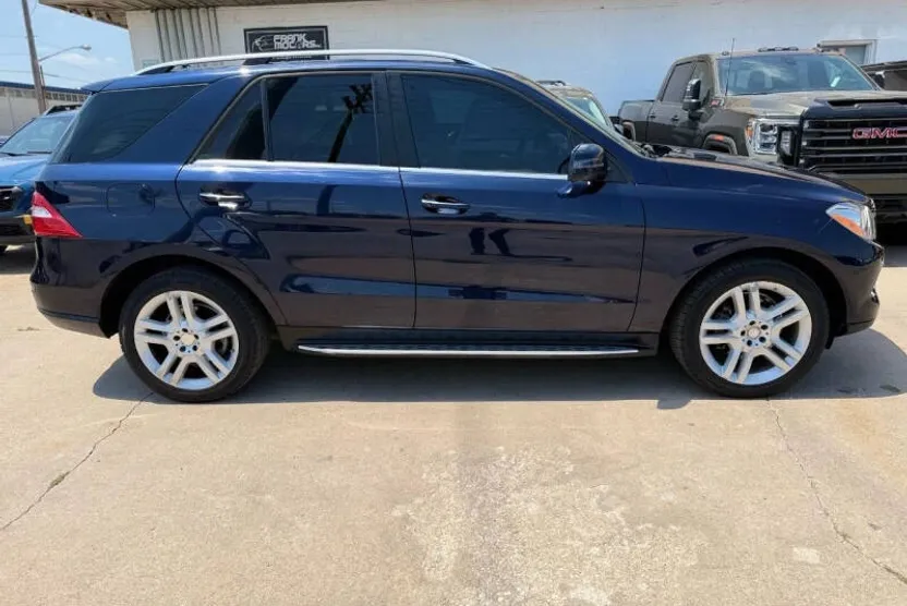 2013 Mercedes Benz ML 350 photo 1