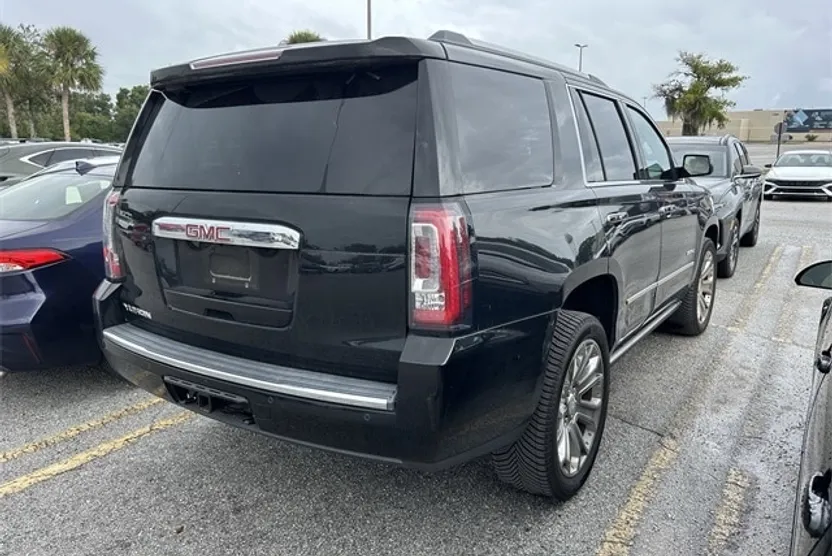 2016 Gmc Yukon Denali photo 1