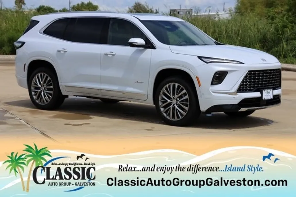 2026 Buick Enclave Avenir photo 1