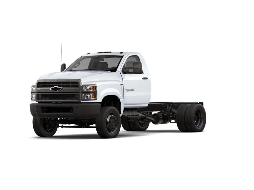 2024 Chevrolet Silverado 6500HD Work Truck photo 1