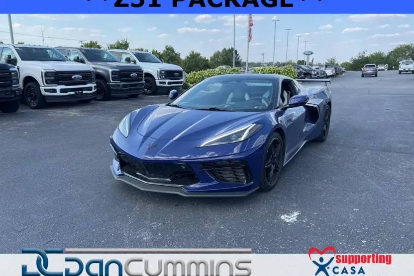2025 Chevrolet Corvette Stingray 2LT photo 1