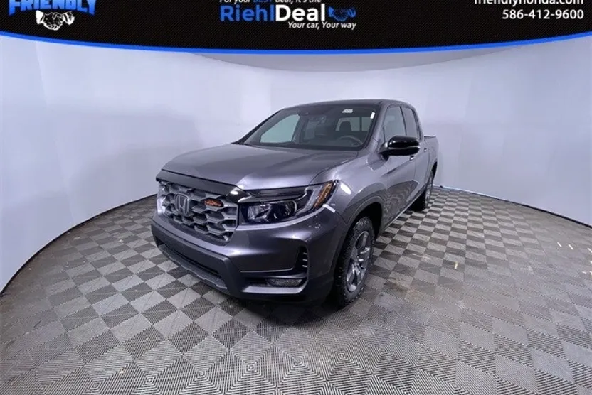 2025 Honda Ridgeline TrailSport photo 1