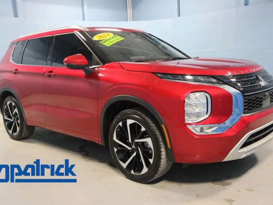 2024 Mitsubishi Outlander SEL GT photo 1