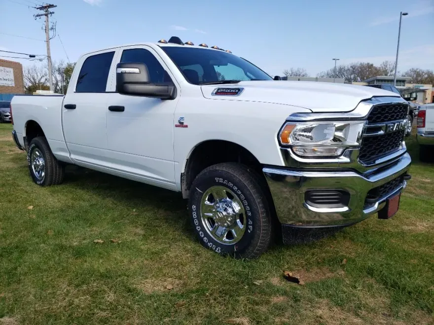 2024 Ram 2500 Tradesman photo 1