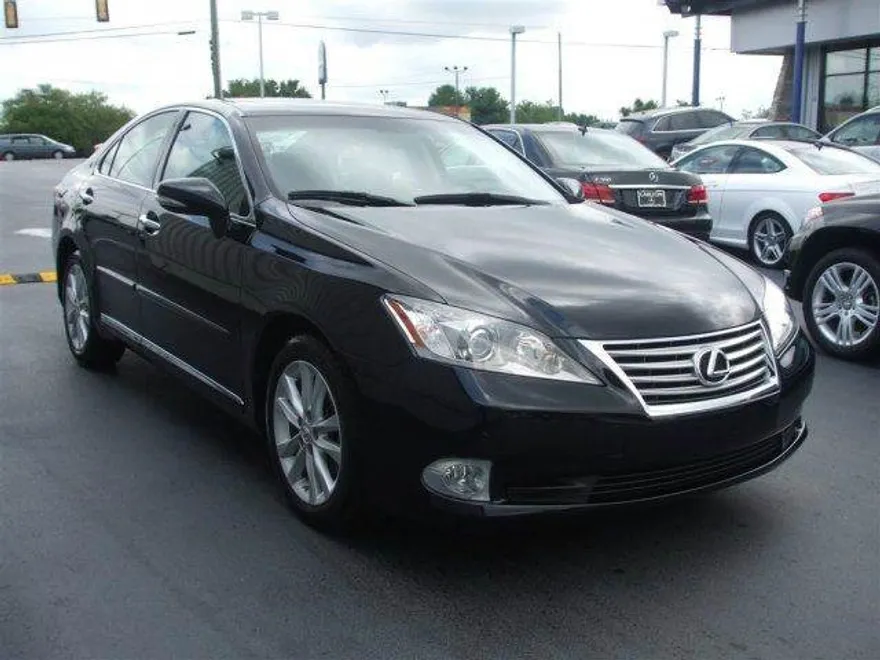 2010 Lexus ES 350 photo 1