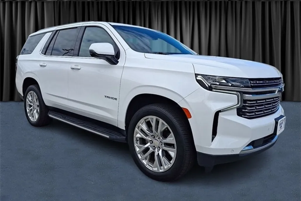 2021 Chevrolet Tahoe LT photo 1
