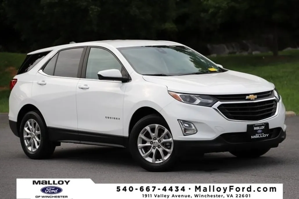 2021 Chevrolet Equinox LT photo 1