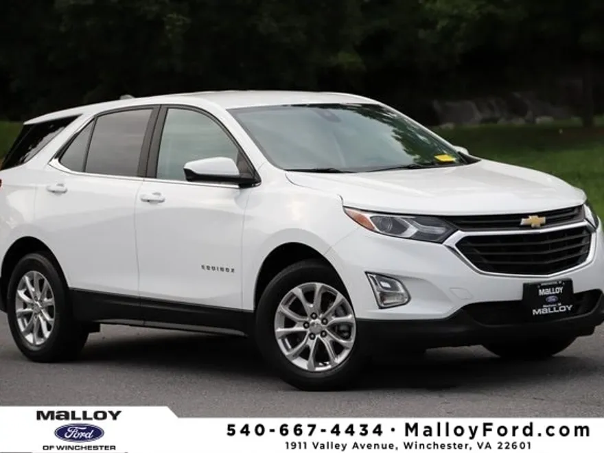 2021 Chevrolet Equinox LT photo 1