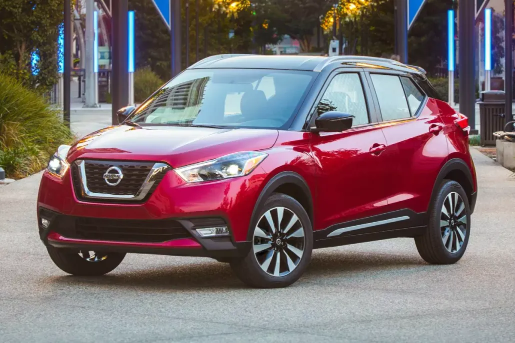 2020 Nissan Kicks S photo 1