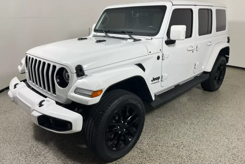 2022 Jeep Wrangler Unlimited High Altitude photo 1